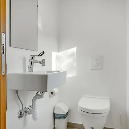 2 Bedroom In *
